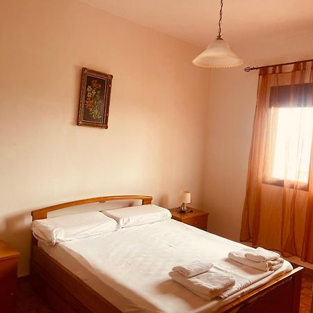 Comfort Guest Rooms Vila Hm Saranda Zewnętrze zdjęcie
