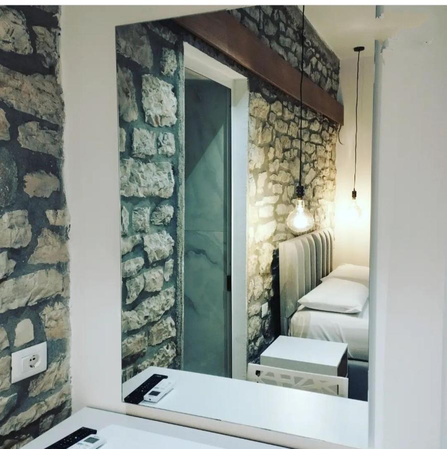 Comfort Guest Rooms Vila Hm Saranda Zewnętrze zdjęcie