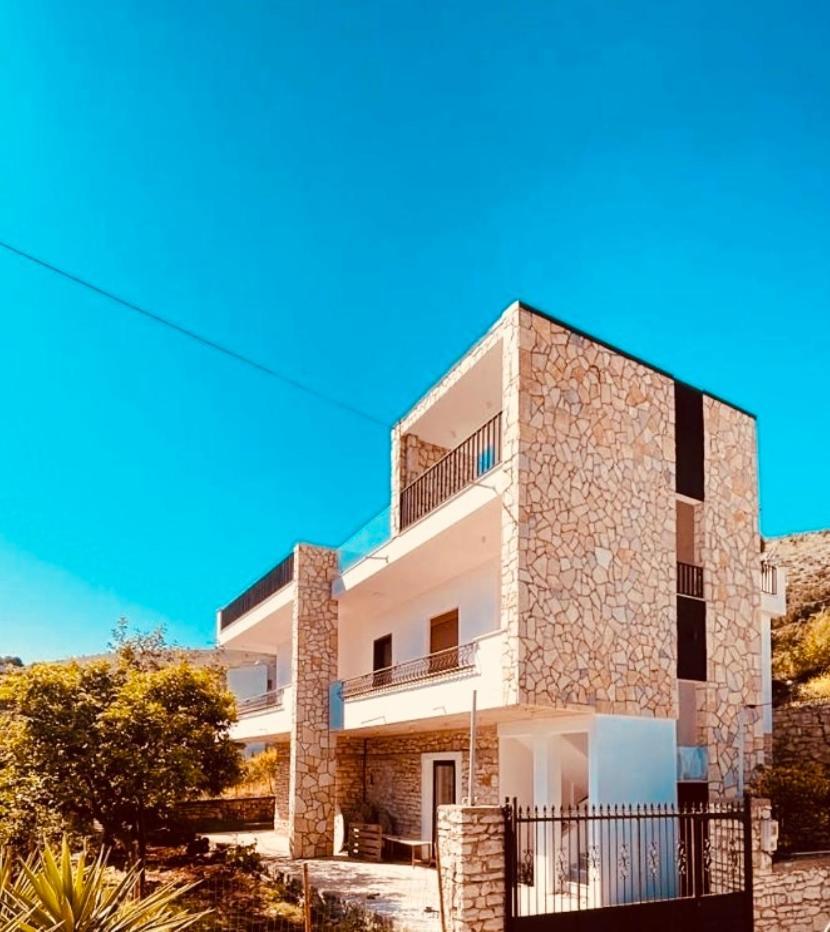 Comfort Guest Rooms Vila Hm Saranda Zewnętrze zdjęcie