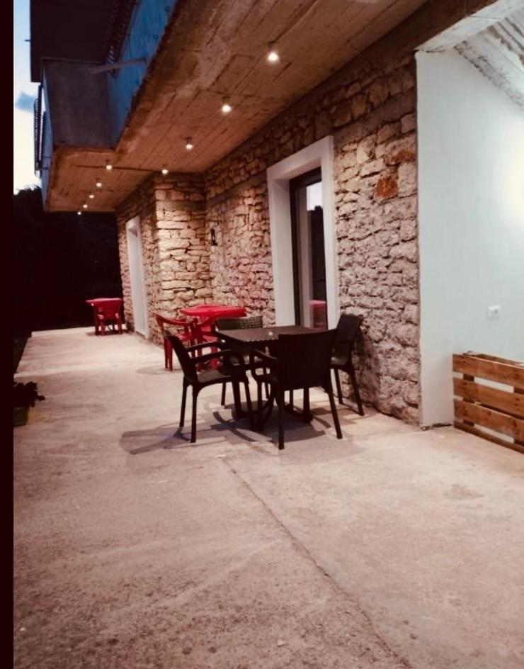 Comfort Guest Rooms Vila Hm Saranda Zewnętrze zdjęcie