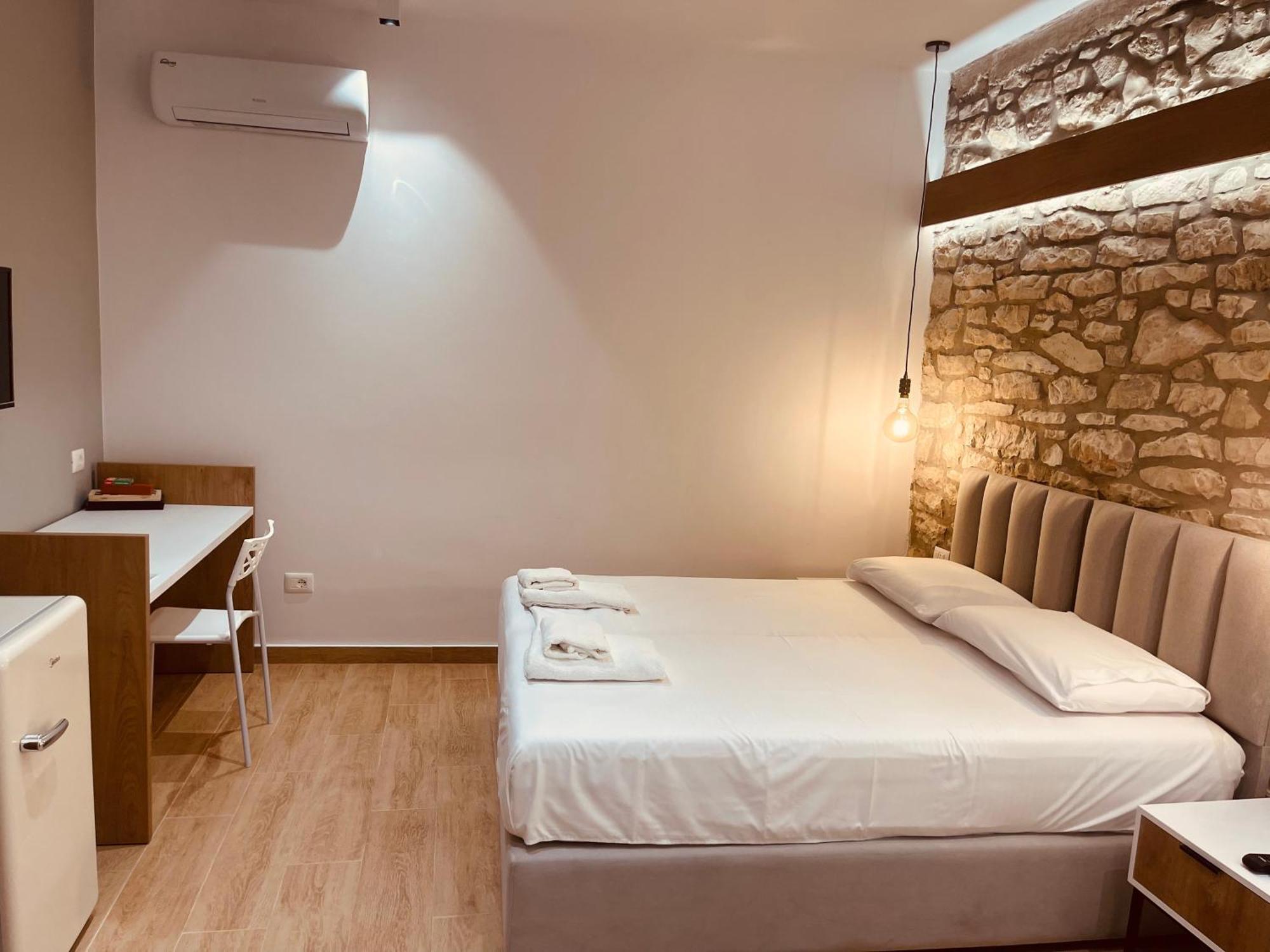 Comfort Guest Rooms Vila Hm Saranda Zewnętrze zdjęcie
